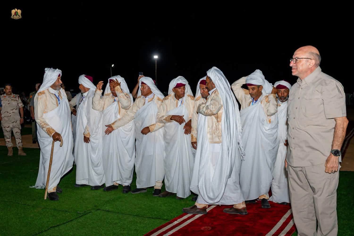 نائب القائد العام للقوات المسلحة الفريق أول ركن صدام حفتر يزور منطقة الأربعين شرق سرت ويضع حجر الأساس لمسجد خالد بن الوليد