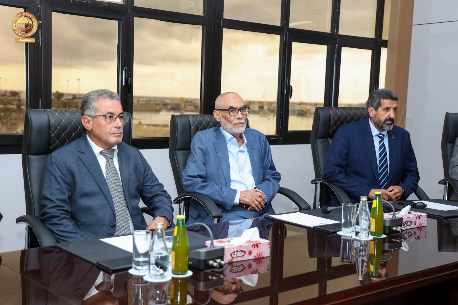رئيس مجلس النواب يلتقي وفد من مجلس للدولة لبحث توحيد المؤسسات