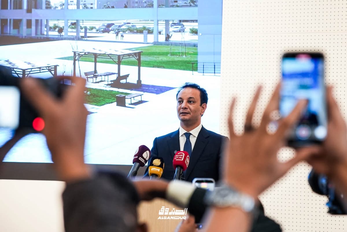 المهندس بالقاسم حفتر يشهد انطلاق الدراسة بجامعة بنغازي عقب تأهيل مرافقها