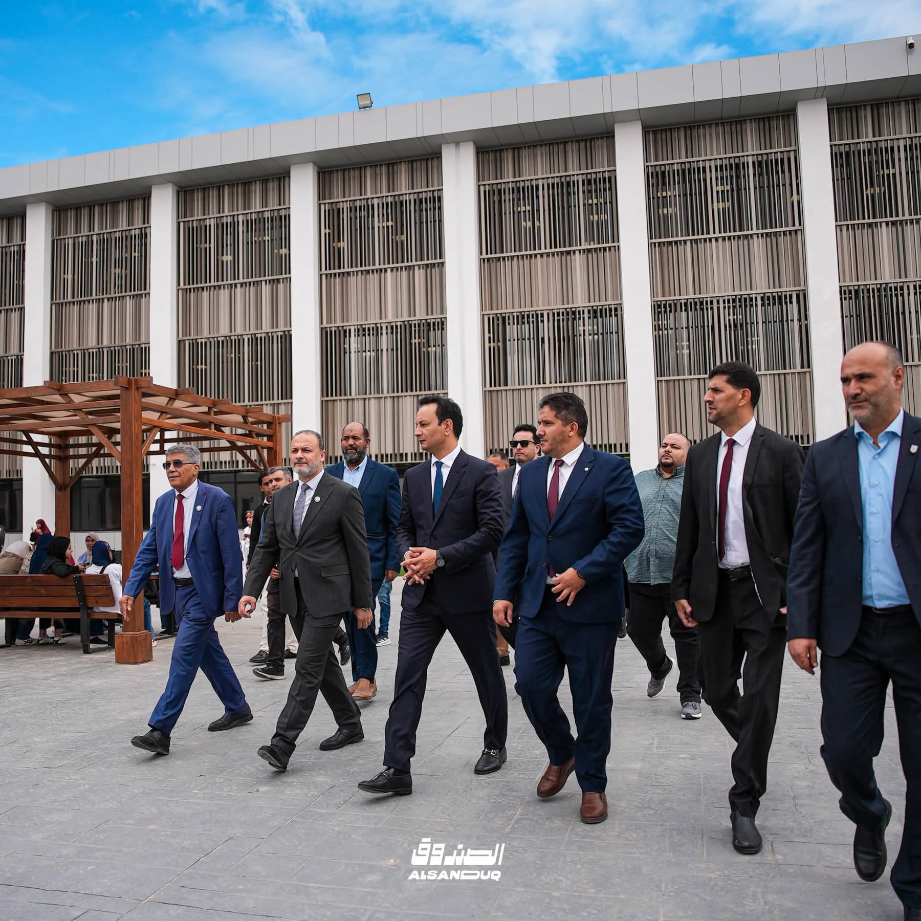المهندس بالقاسم حفتر يشهد انطلاق الدراسة بجامعة بنغازي عقب تأهيل مرافقها