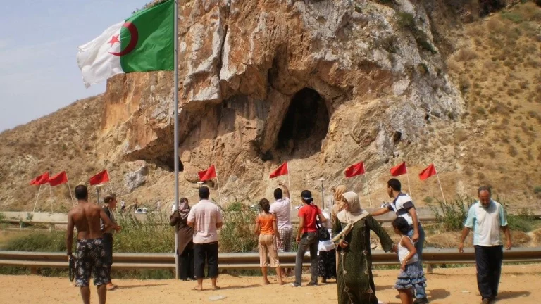 Frontière_algéro-marocaine_fermée_par_une_Décision_Algérienne