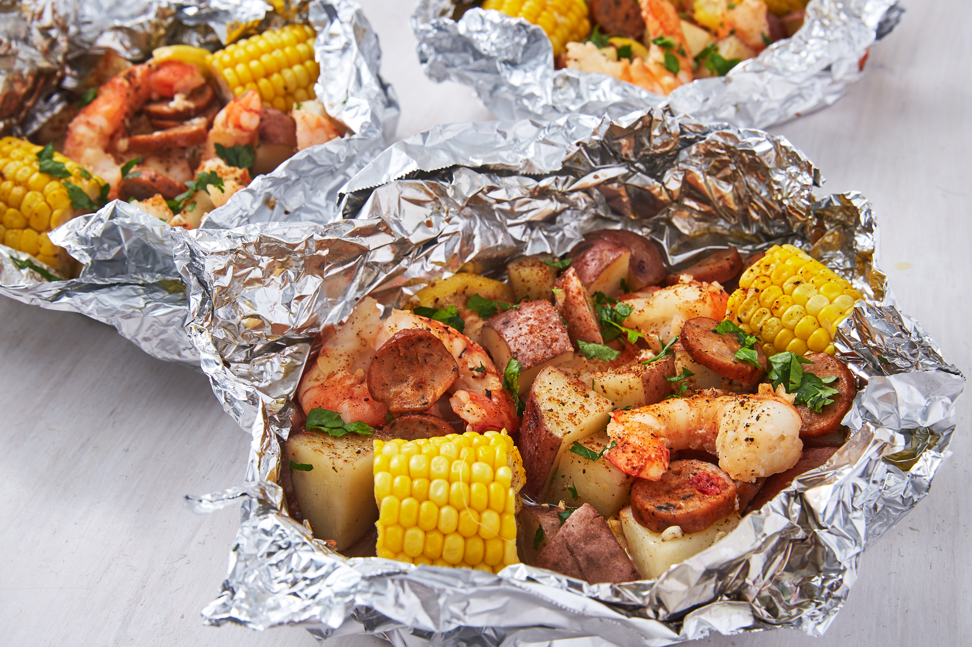 190510-shrimp-boil-foil-packets-071-horizontal-1558362997